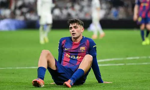 إصابة بيدري تدق ناقوس الخطر في برشلونة